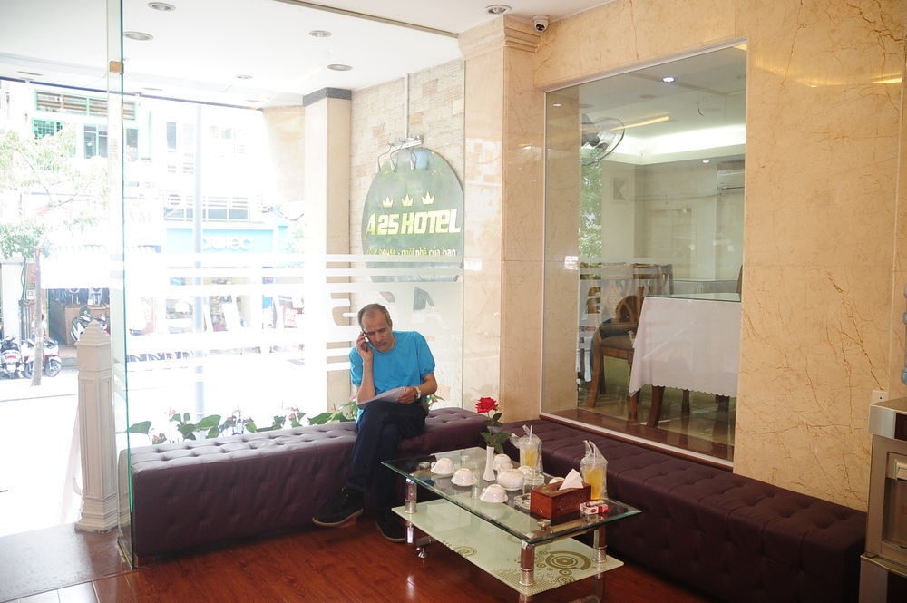 A25 Hotel - 307 Ly Tu Trong Thành Pho Ho Chí Minh Esterno foto