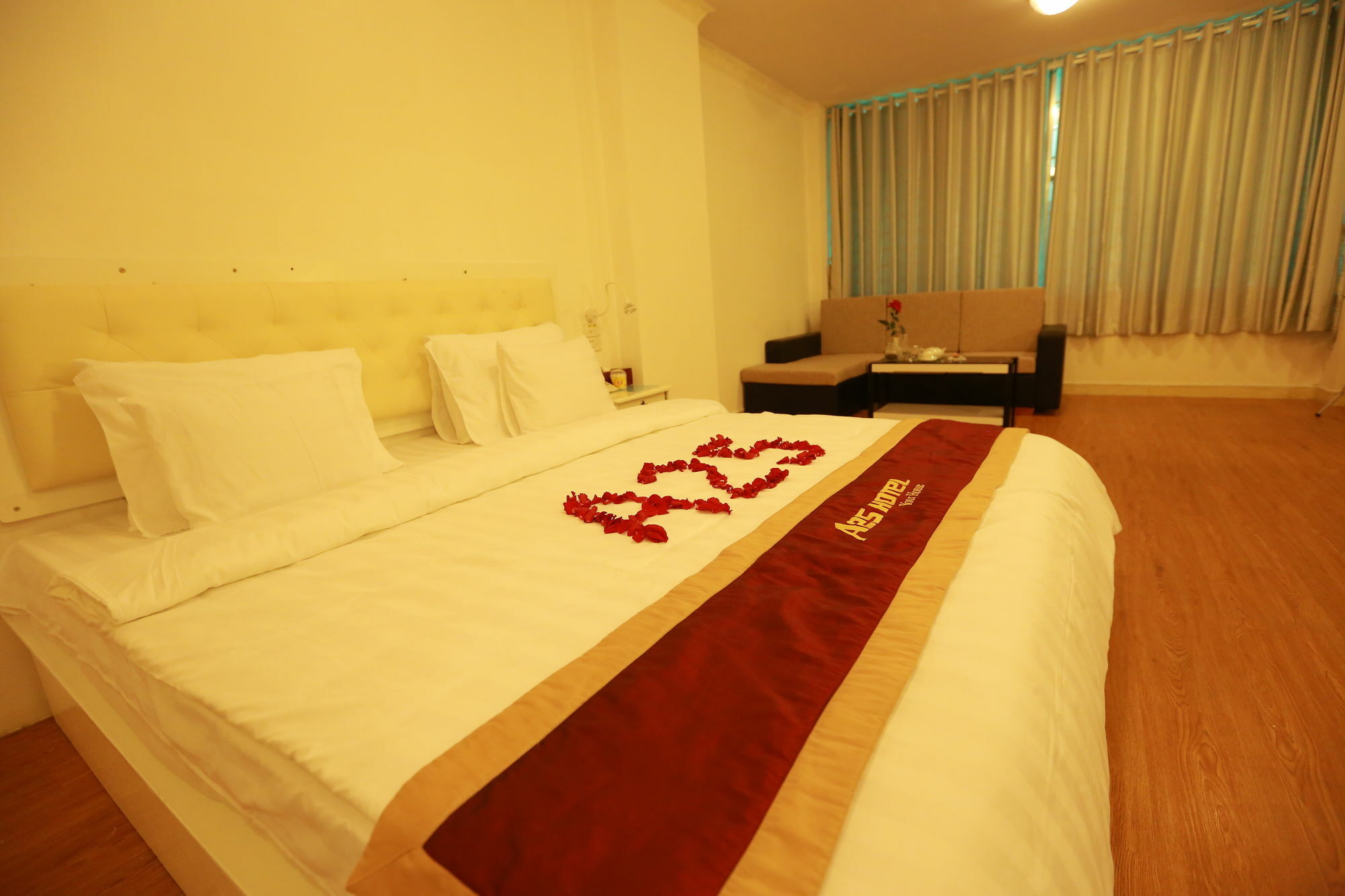 A25 Hotel - 307 Ly Tu Trong Thành Pho Ho Chí Minh Esterno foto